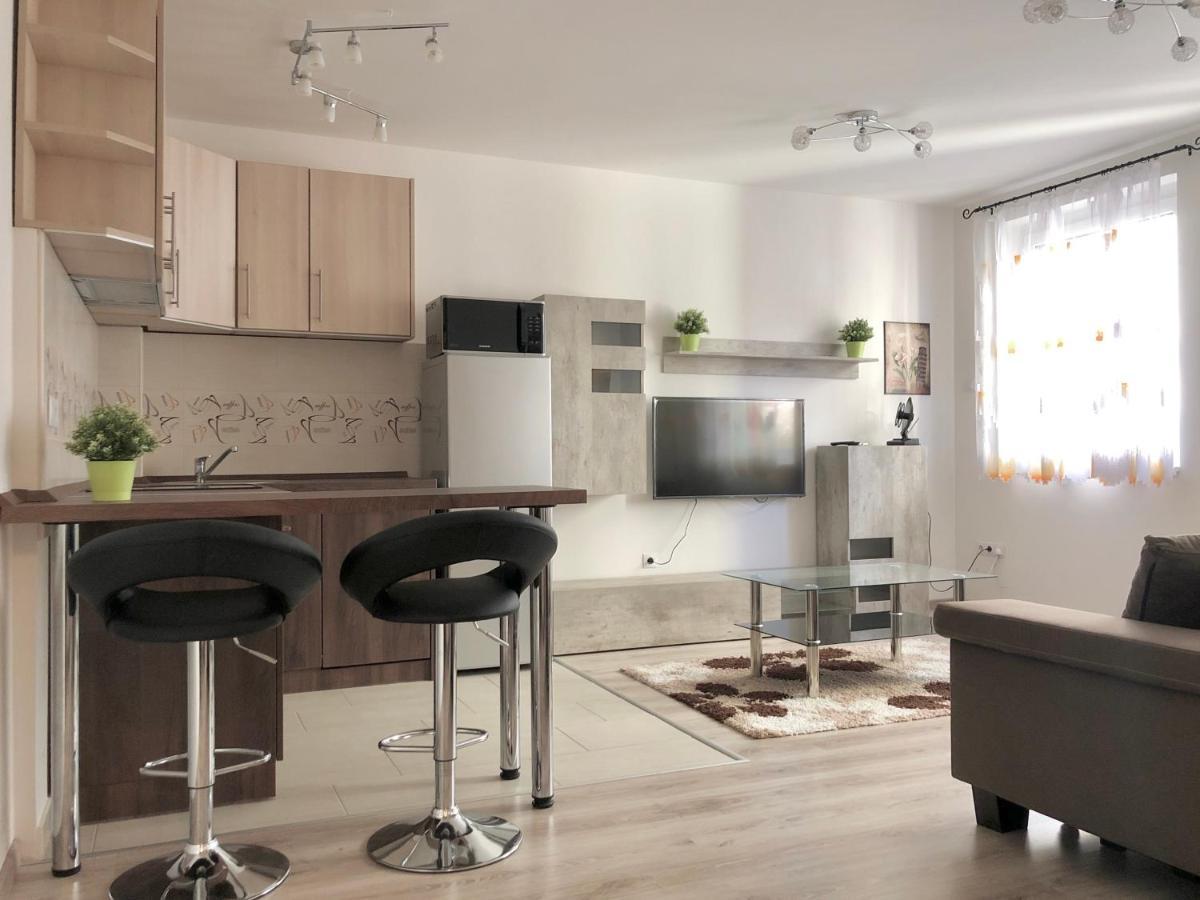 Exclusive Home - D. Apartman Pécs Exterior photo